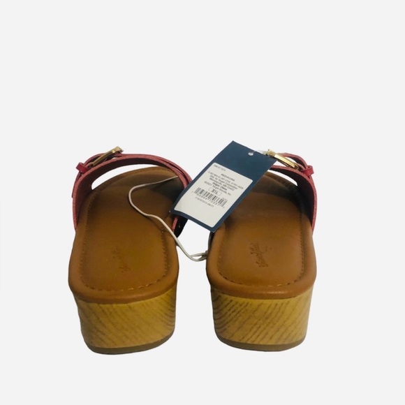 NWT Universal Thread Kora flats-comfy, casual, and bright! Red Sandals. Sz 5.5. - Picture 3 of 4